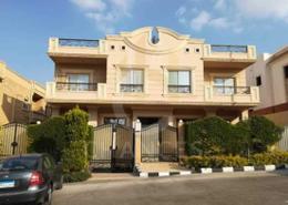 Villa - 6 bedrooms for للبيع in East The Academy - New Cairo City - Cairo