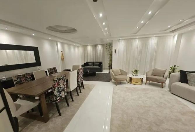 8228964 - Property Image 2