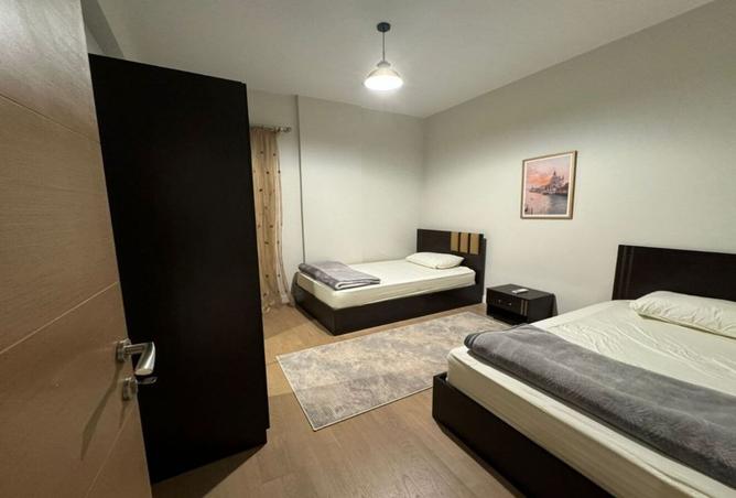 8406435 - Property Image 2