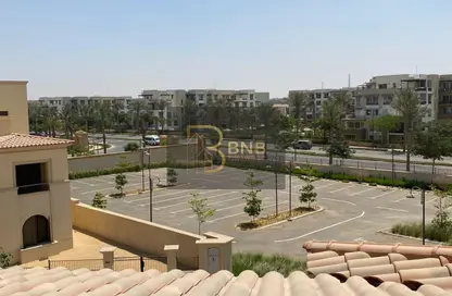 Villa - 3 Bedrooms - 4 Bathrooms for rent in Uptown Cairo - Mokattam - Cairo