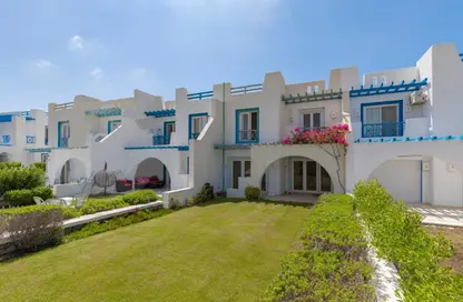 Chalet - 2 Bedrooms - 2 Bathrooms for sale in Mountain View - Ras Al Hekma - North Coast