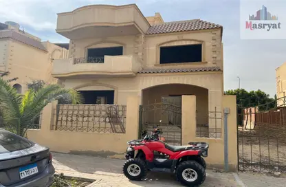 Villa - 5 Bedrooms - 4 Bathrooms for sale in Zizinia St. - South Investors Area - New Cairo City - Cairo