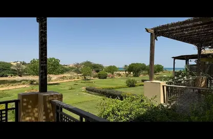 شاليه - 3 غرف نوم - 3 حمامات للبيع في العين باي - العين السخنة - السويس