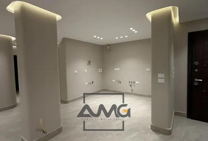 8416815 - Property Image 2