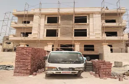 شقة - 3 غرف نوم - 2 حمامات للبيع في حى القرنفل - التجمع الخامس - مدينة القاهرة الجديدة - القاهرة
