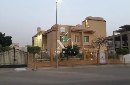 Villa - 7+ Bedrooms - 7+ Bathrooms for sale in Beverly Hills - Sheikh Zayed Compounds - Sheikh Zayed City - Giza