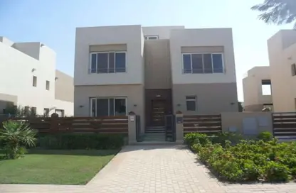 فيلا - 6 غرف نوم - 5 حمامات للبيع في ذا كراون - طريق مصر اسكندرية الصحراوي - مدينة 6 أكتوبر - الجيزة