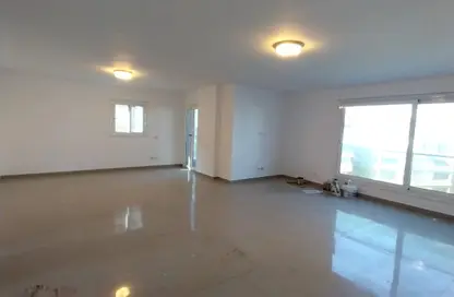 Office Space - Studio - 2 Bathrooms for rent in Al Horeya St. - Almazah - Heliopolis - Masr El Gedida - Cairo