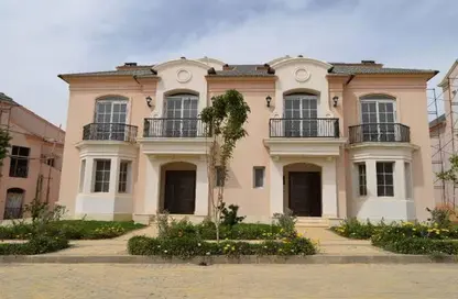 Townhouse - 3 Bedrooms - 4 Bathrooms for sale in Layan Residence - 5th Settlement Compounds - The 5th Settlement - New Cairo City - Cairo