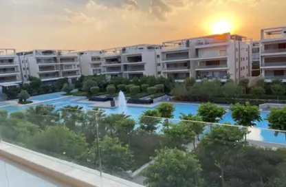 Apartment - 2 Bedrooms - 2 Bathrooms for sale in Lake View Residence 2 - 5th Settlement Compounds - The 5th Settlement - New Cairo City - Cairo