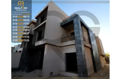 Twin House - 4 Bedrooms - 4 Bathrooms for sale in Al Karma 2 - 5th District - Sheikh Zayed City - Giza