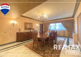 Apartment - 4 bedrooms - 4 bathrooms for للبيع in Nile Corniche St. - Garden City - Cairo