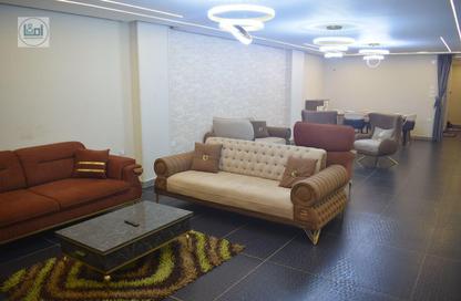 Apartment - 3 Bedrooms - 3 Bathrooms for rent in Al Akhshid St. - El Roda - Hay El Manial - Cairo