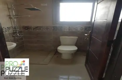 شقة - 2 غرف نوم - 2 حمامات للايجار في جاليريا  مون فالى - المستثمرين الجنوبية - مدينة القاهرة الجديدة - القاهرة