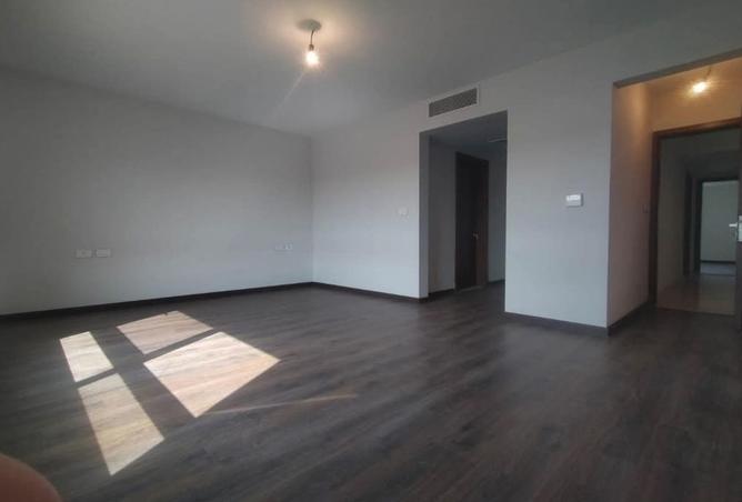 8562051 - Property Image 3