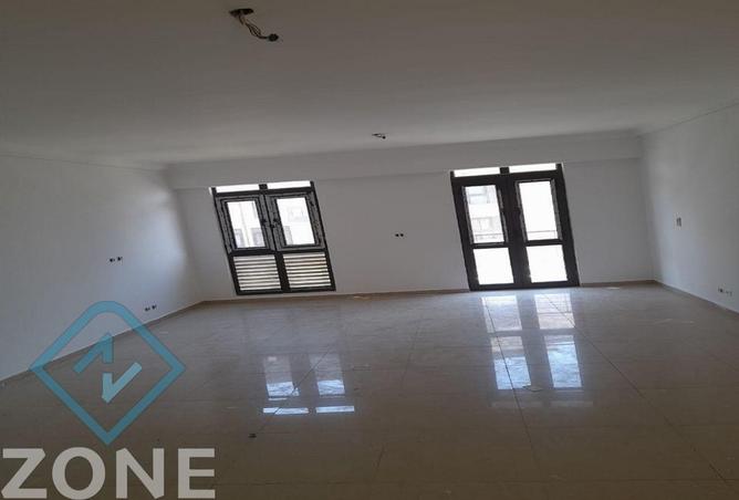 8169635 - Property Main Image