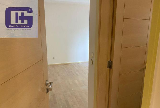 8560944 - Property Image 2