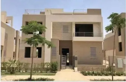 فيلا - 5 غرف نوم - 6 حمامات للبيع في نيو جيزة - طريق مصر اسكندرية الصحراوي - مدينة 6 أكتوبر - الجيزة