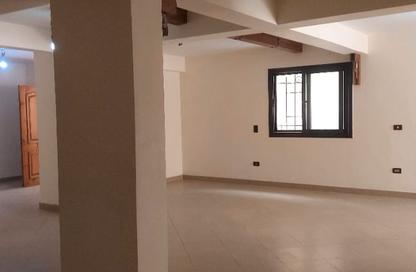 Apartment - 2 Bedrooms - 1 Bathroom for rent in 1st Settlement Post office St. - The 1st Settlement - New Cairo City - Cairo