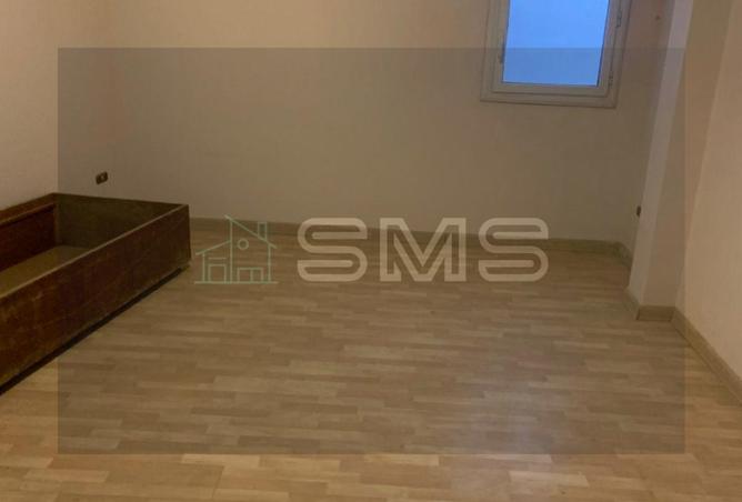 8479276 - Property Image 2