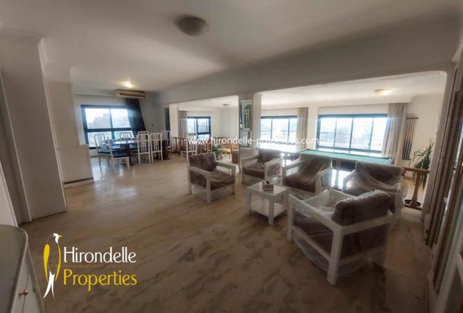 8184804 - Property Image 3