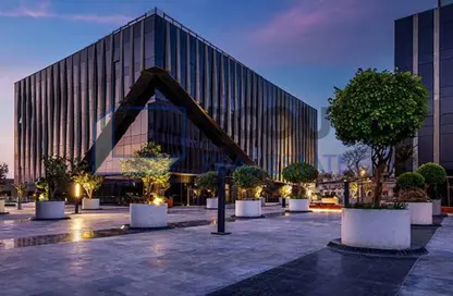 Office Space - Studio - 2 Bathrooms for sale in Eastown - 5th Settlement Compounds - The 5th Settlement - New Cairo City - Cairo