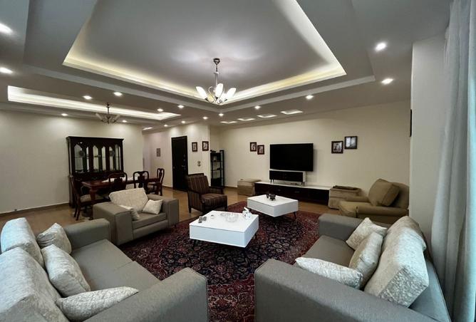 8289869 - Property Image 2