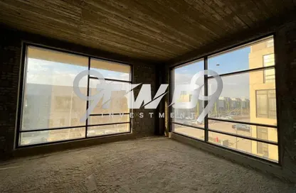 Office Space - Studio for sale in District 5 - 5th Settlement Compounds - The 5th Settlement - New Cairo City - Cairo Office Space - Studio for sale in District 5 - 5th Settlement Compounds - The 5th Settlement - New Cairo City - Cairo