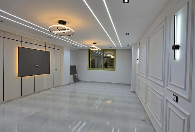 8020946 - Property Image 2
