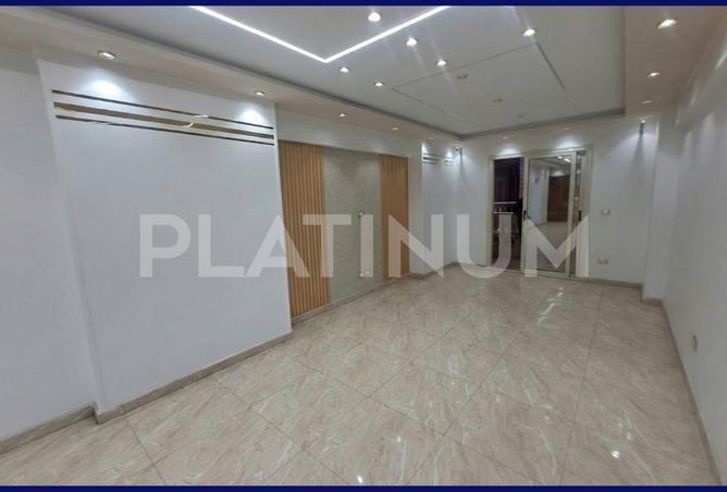 8487883 - Property Image 2