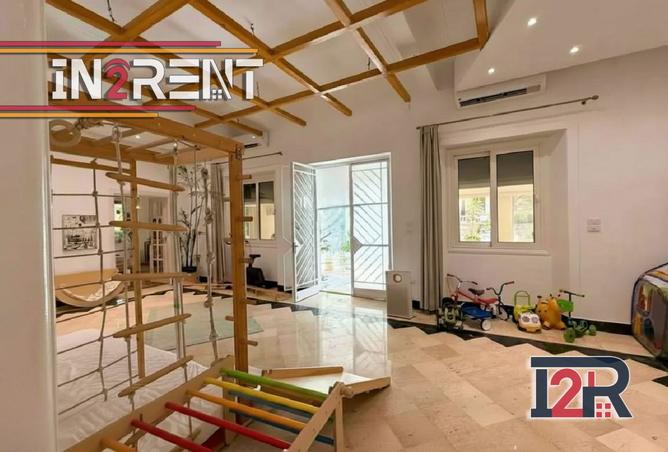 8082698 - Property Image 2