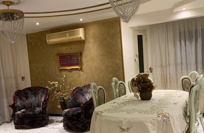 Apartment - 3 Bedrooms - 2 Bathrooms for sale in Abdallah Ibn Al Taher St. - 6th Zone - Nasr City - Cairo