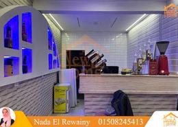 محل تجاري - 1 حمام for للايجار in شارع الجبرتي - الأزاريطة - حي وسط - الاسكندرية