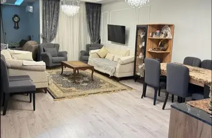 Apartment - 3 Bedrooms - 3 Bathrooms for sale in Galleria Moon Valley - South Investors Area - New Cairo City - Cairo