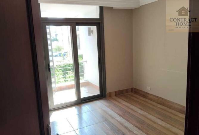 8220147 - Property Image 3