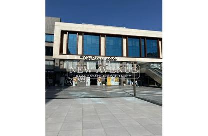 Retail - Studio - 2 Bathrooms for rent in Al Hekma St. - Sheikh Zayed City - Giza