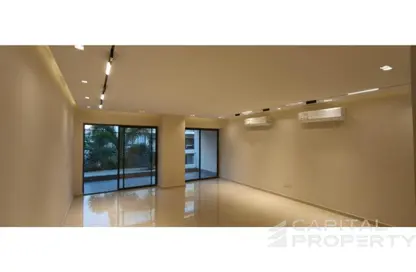 Apartment - 2 Bedrooms - 3 Bathrooms for rent in Lake View Residence - 5th Settlement Compounds - The 5th Settlement - New Cairo City - Cairo