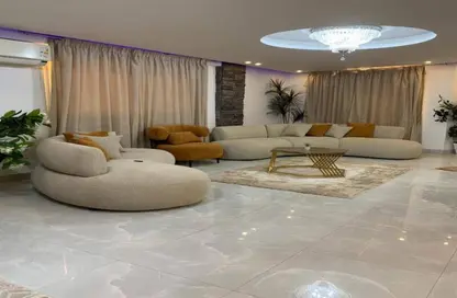 شقة - 3 غرف نوم - 2 حمامات للايجار في المنطقة ب - حى جنوب الاكايمية - مدينة القاهرة الجديدة - القاهرة