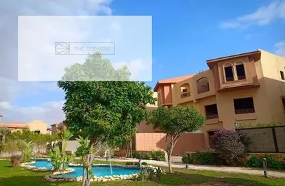 Villa - 6 Bedrooms - 4 Bathrooms for sale in Moon Valley - South Investors Area - New Cairo City - Cairo