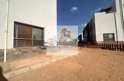 Townhouse - 4 Bedrooms - 4 Bathrooms for sale in Wesal City - El Shorouk Compounds - Shorouk City - Cairo