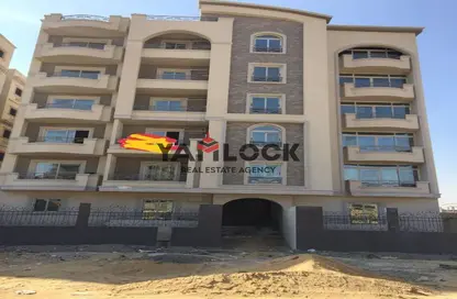 Apartment - 2 Bedrooms - 2 Bathrooms for sale in Al Andalus Buildings - Al Andalus District - New Cairo City - Cairo