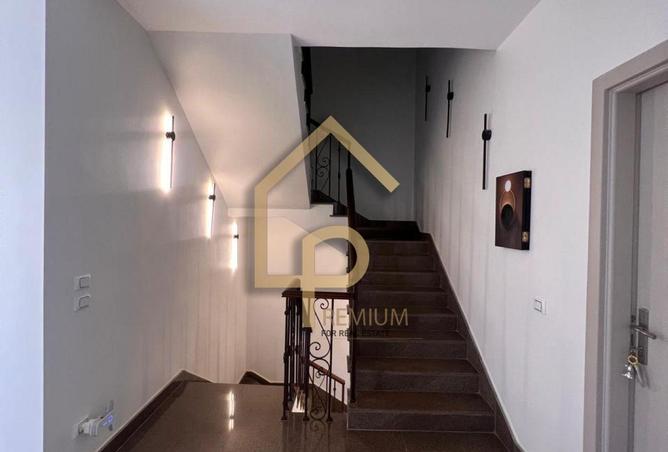 8106835 - Property Image 3