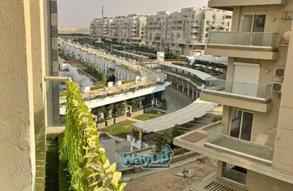 Apartment - 2 Bedrooms - 2 Bathrooms for sale in Mountain View iCity - 5th Settlement Compounds - The 5th Settlement - New Cairo City - Cairo