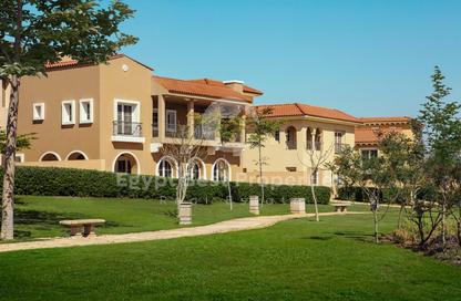 Townhouse - 4 Bedrooms - 5 Bathrooms for sale in Hyde Park - 5th Settlement Compounds - The 5th Settlement - New Cairo City - Cairo