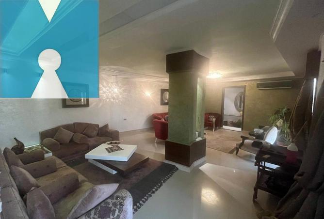 8081921 - Property Image 2