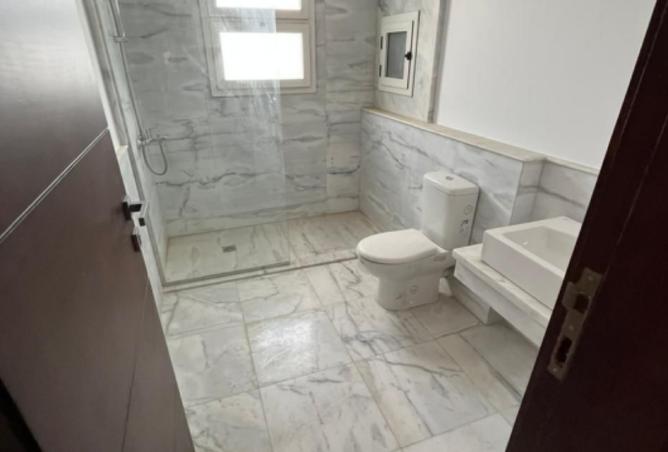 8068214 - Property Image 2
