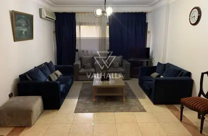 شقة - 2 غرف نوم - 2 حمامات للايجار في شارع محمد انيس - الزمالك - القاهرة