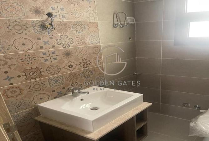 8260498 - Property Image 3