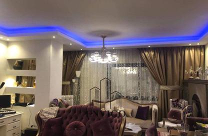 Apartment - 3 Bedrooms - 2 Bathrooms for sale in Riad Shams St. - 8th Zone - Nasr City - Cairo