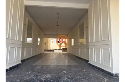 Apartment - 3 Bedrooms - 2 Bathrooms for sale in Zahraa El Maadi - Hay El Maadi - Cairo